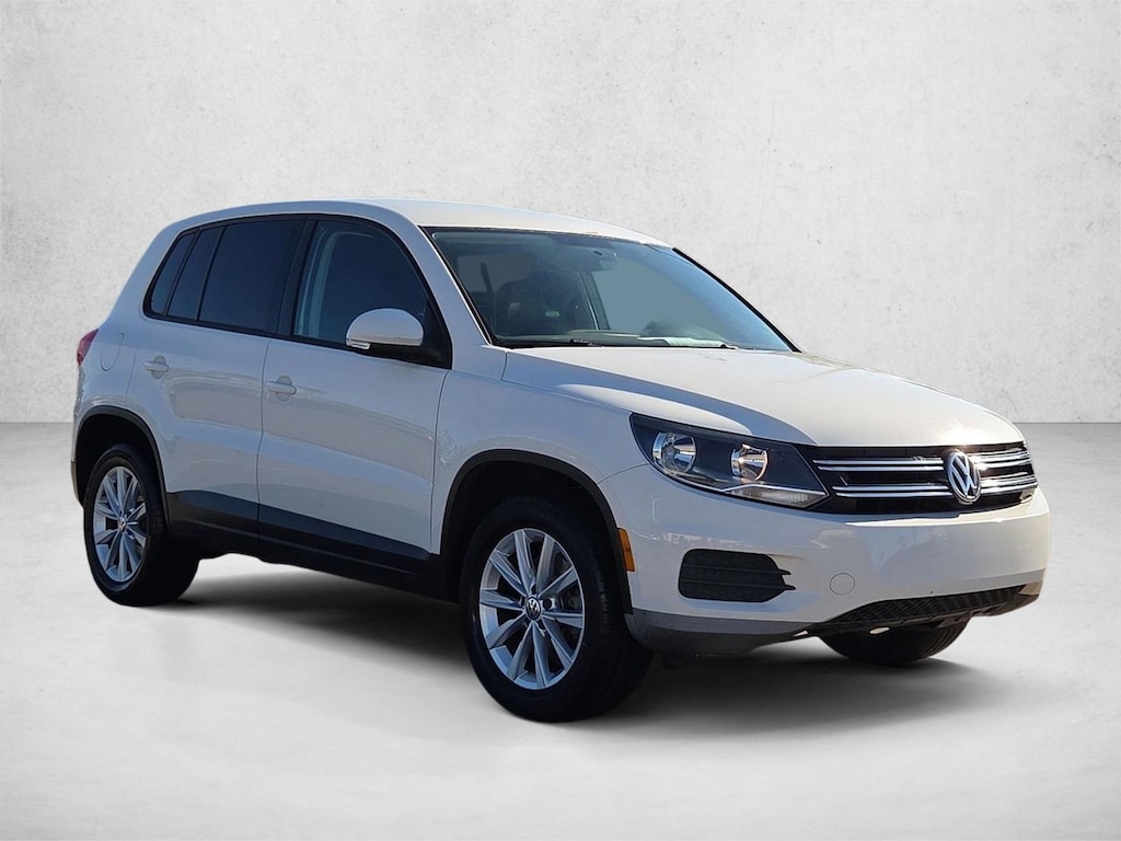 Used 2014 Volkswagen Tiguan SE SUV