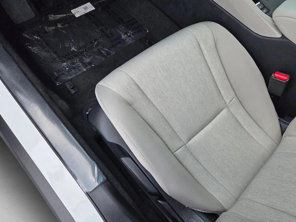 New 2025 Honda Accord LX Sedan