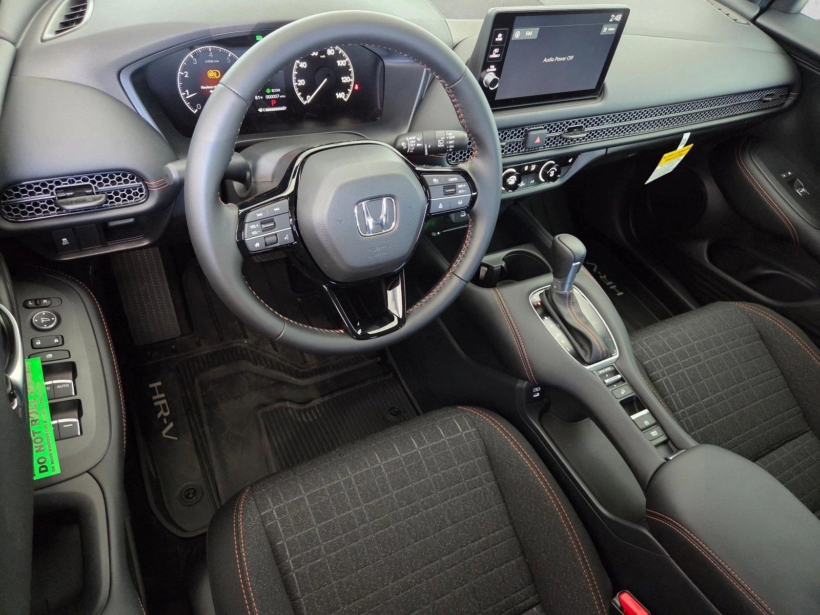 2026 Honda HR-V Sport photo 3