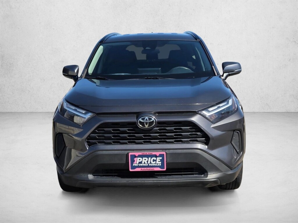 Used 2022 Toyota RAV4 XLE SUV