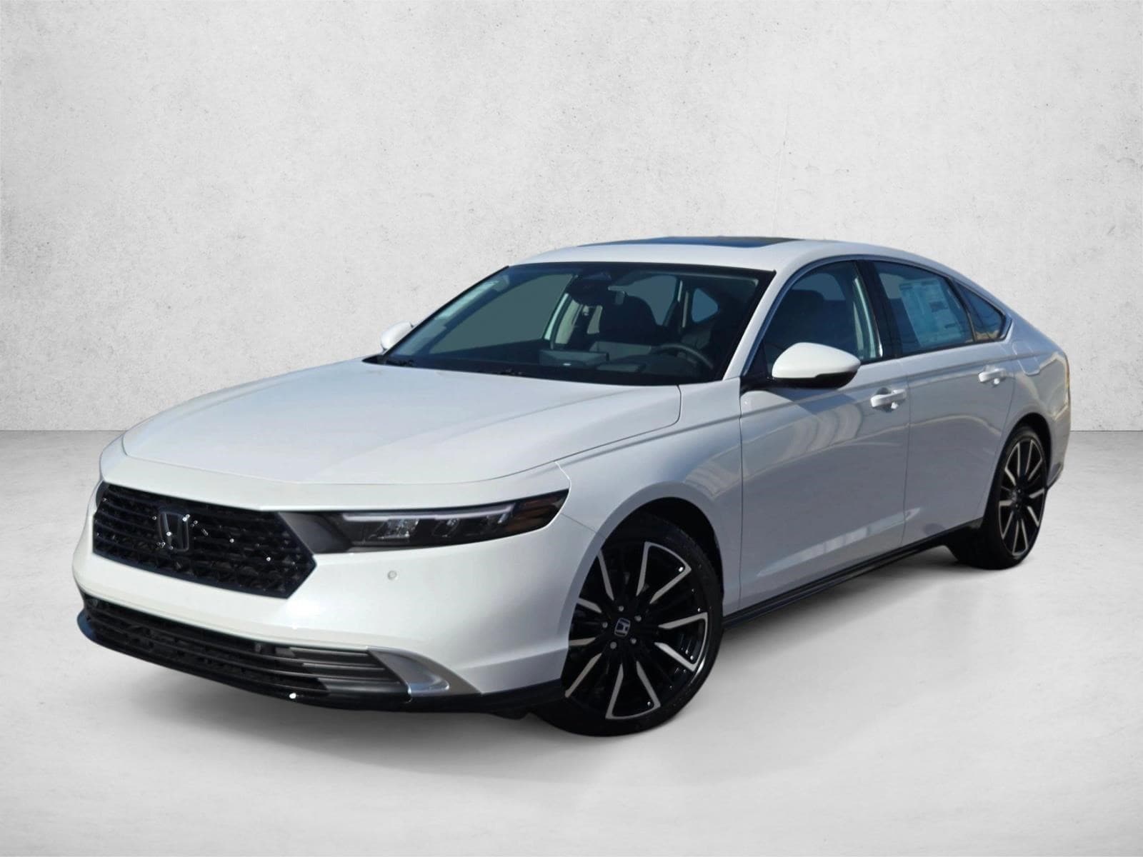 2025 Honda Accord Hybrid Touring's photo