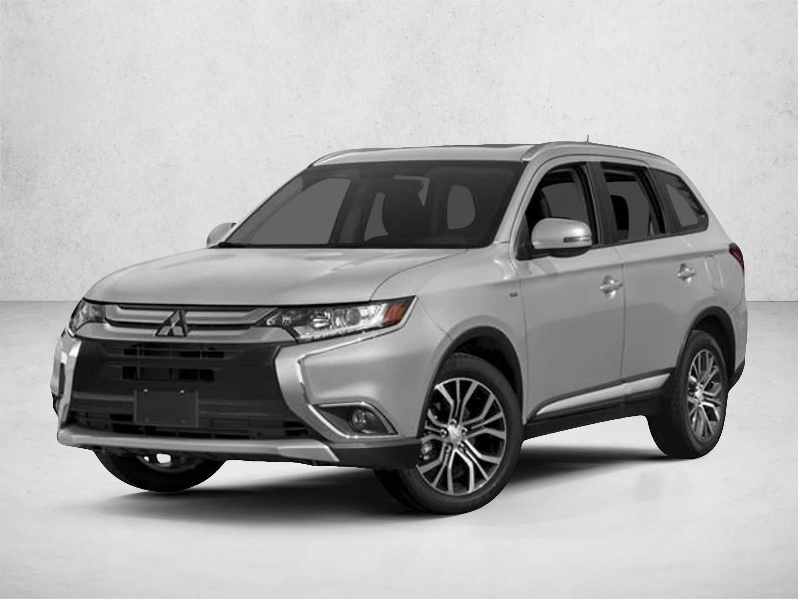 2017 Mitsubishi Outlander ES's photo