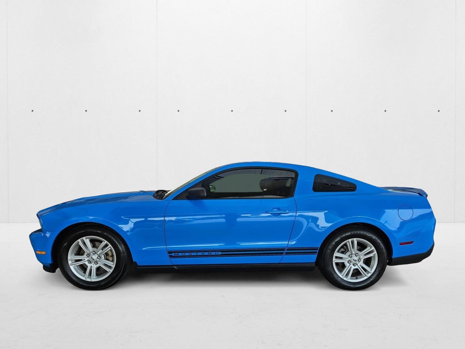 Used 2012 Ford Mustang V6 with VIN 1ZVBP8AM1C5281489 for sale in Lewisville, TX