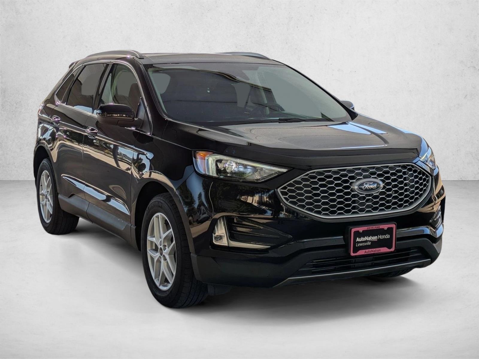 2023 Ford Edge SEL photo 3