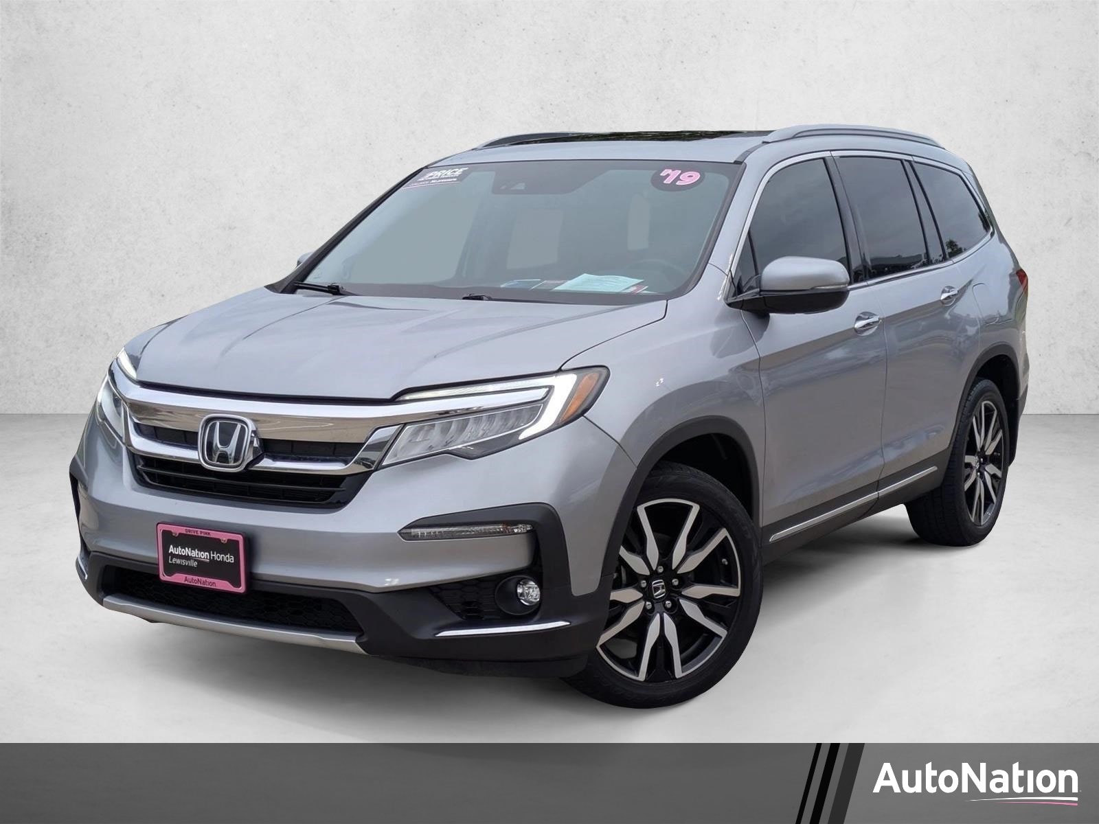 2019 Honda Pilot 4WD Elite's photo