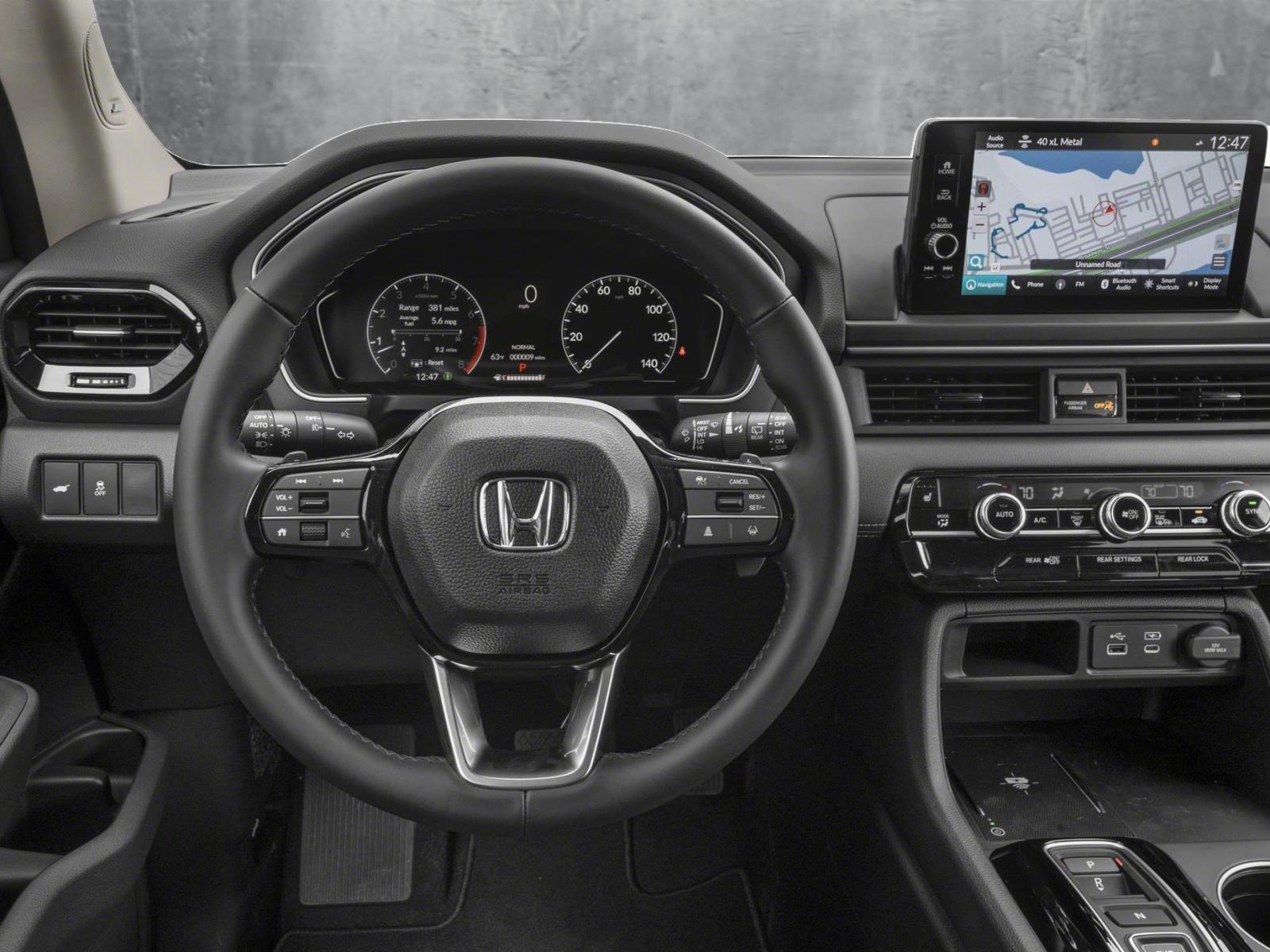 2025 Honda Pilot Touring photo 4