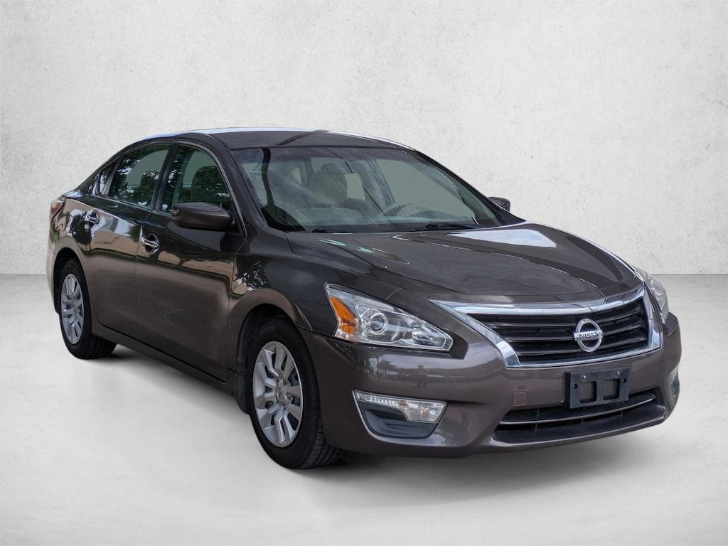 Used 2015 Nissan Altima 2.5 S Sedan