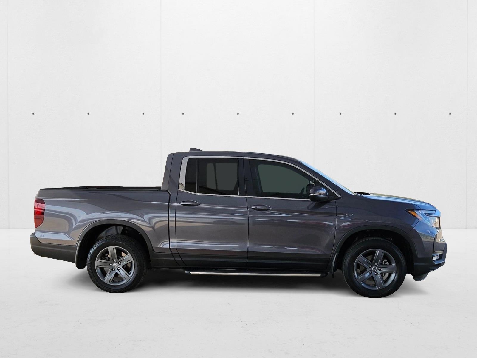 2023 Honda Ridgeline RTL photo 2