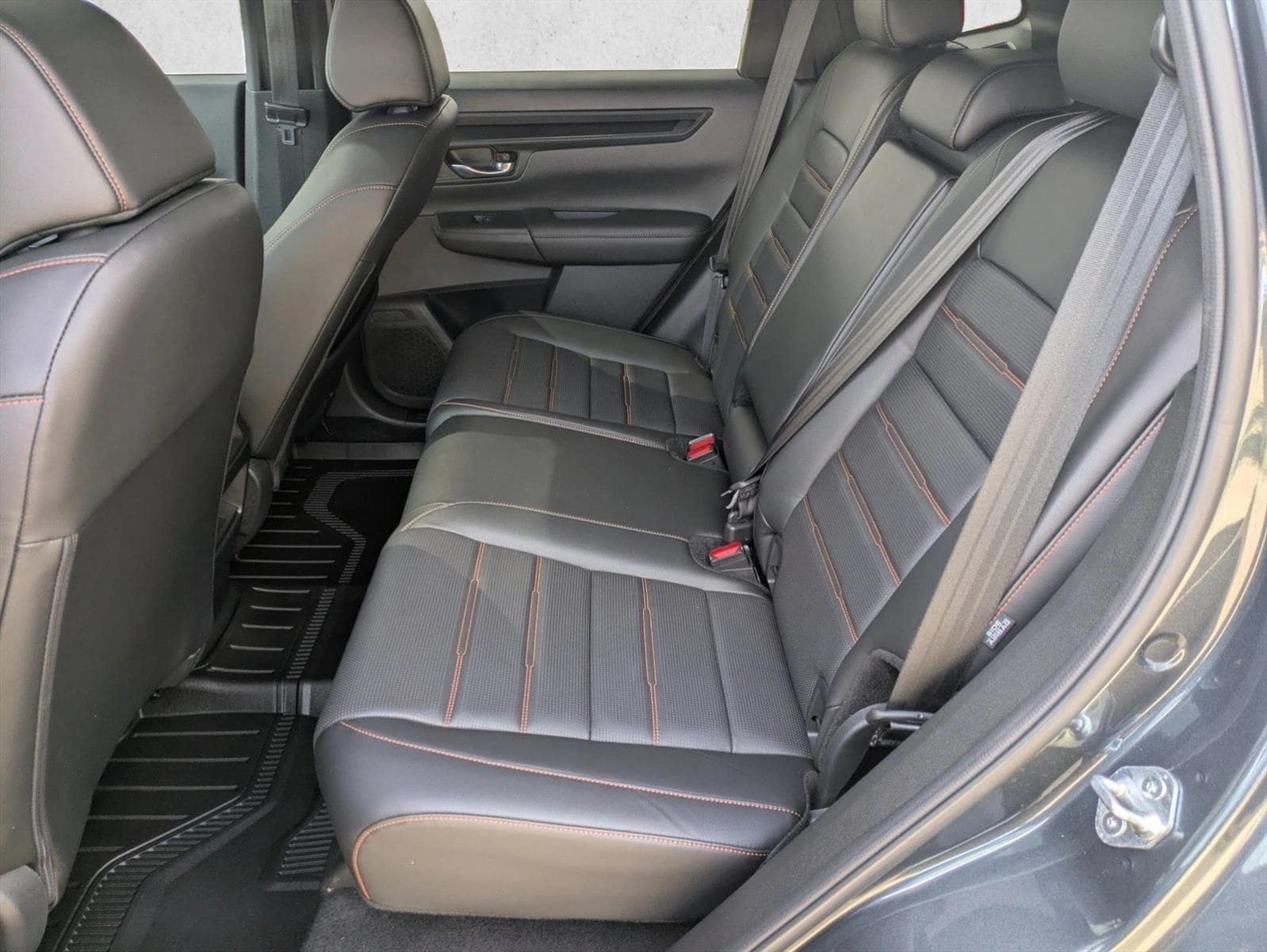 2025 Honda CR-V Sport-L - Photo 18