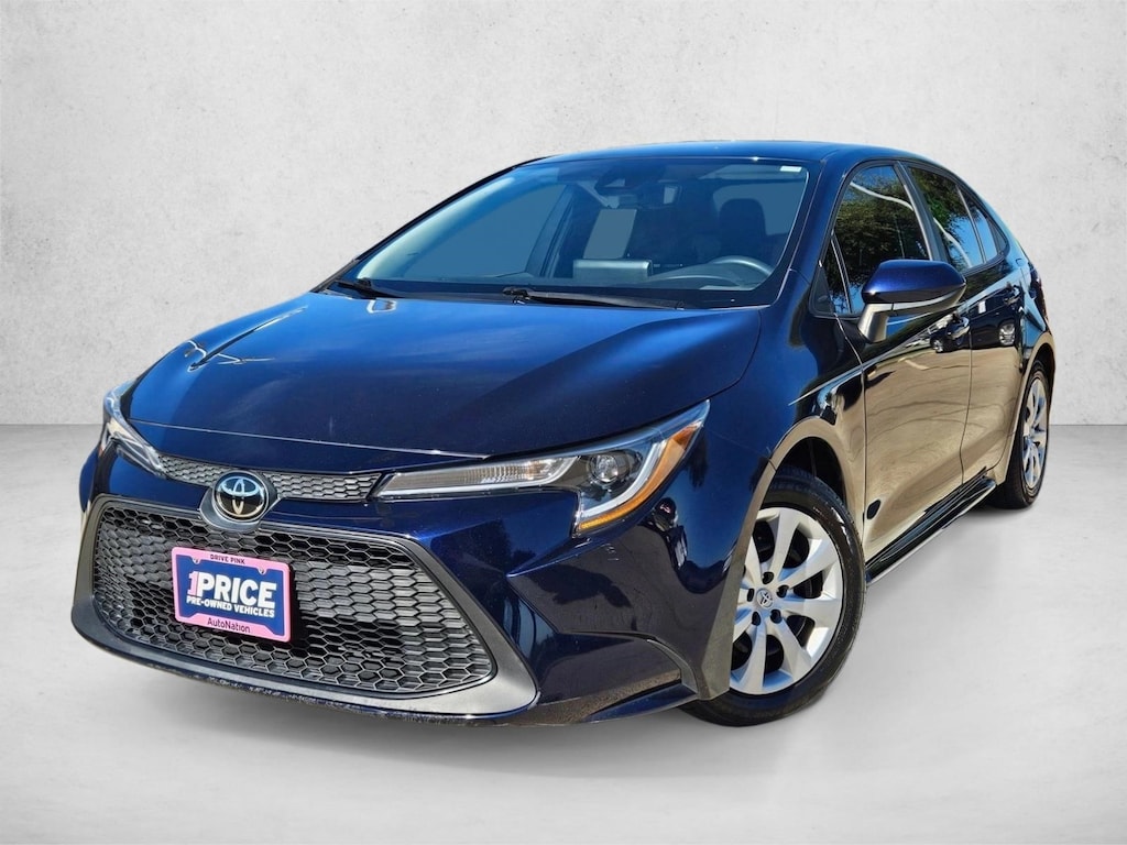 Used 2022 Toyota Corolla LE Sedan
