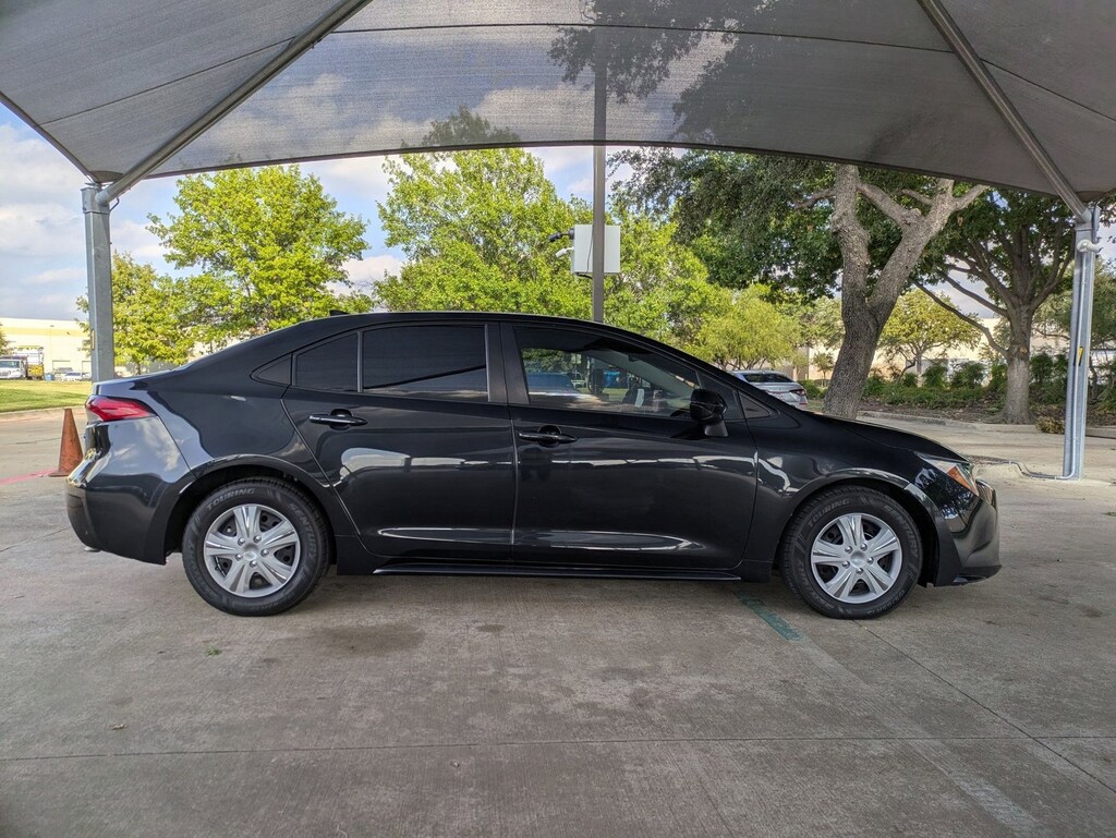 Used 2022 Toyota Corolla Hybrid LE Sedan