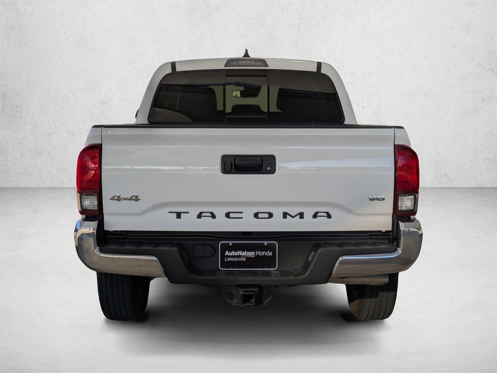 2022 Toyota Tacoma SR5 V6 photo 3