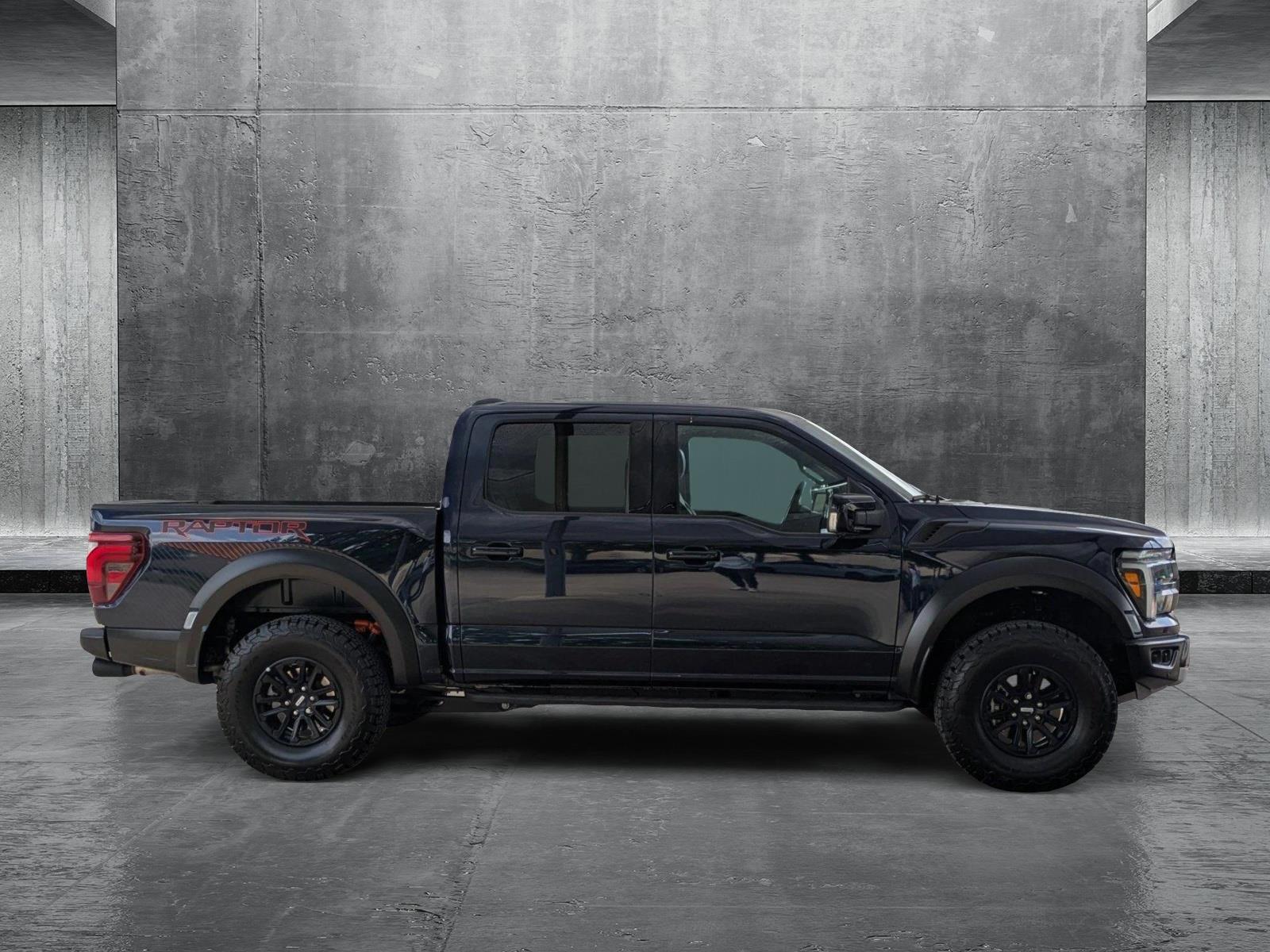 2024 Ford F-150 Raptor photo 4