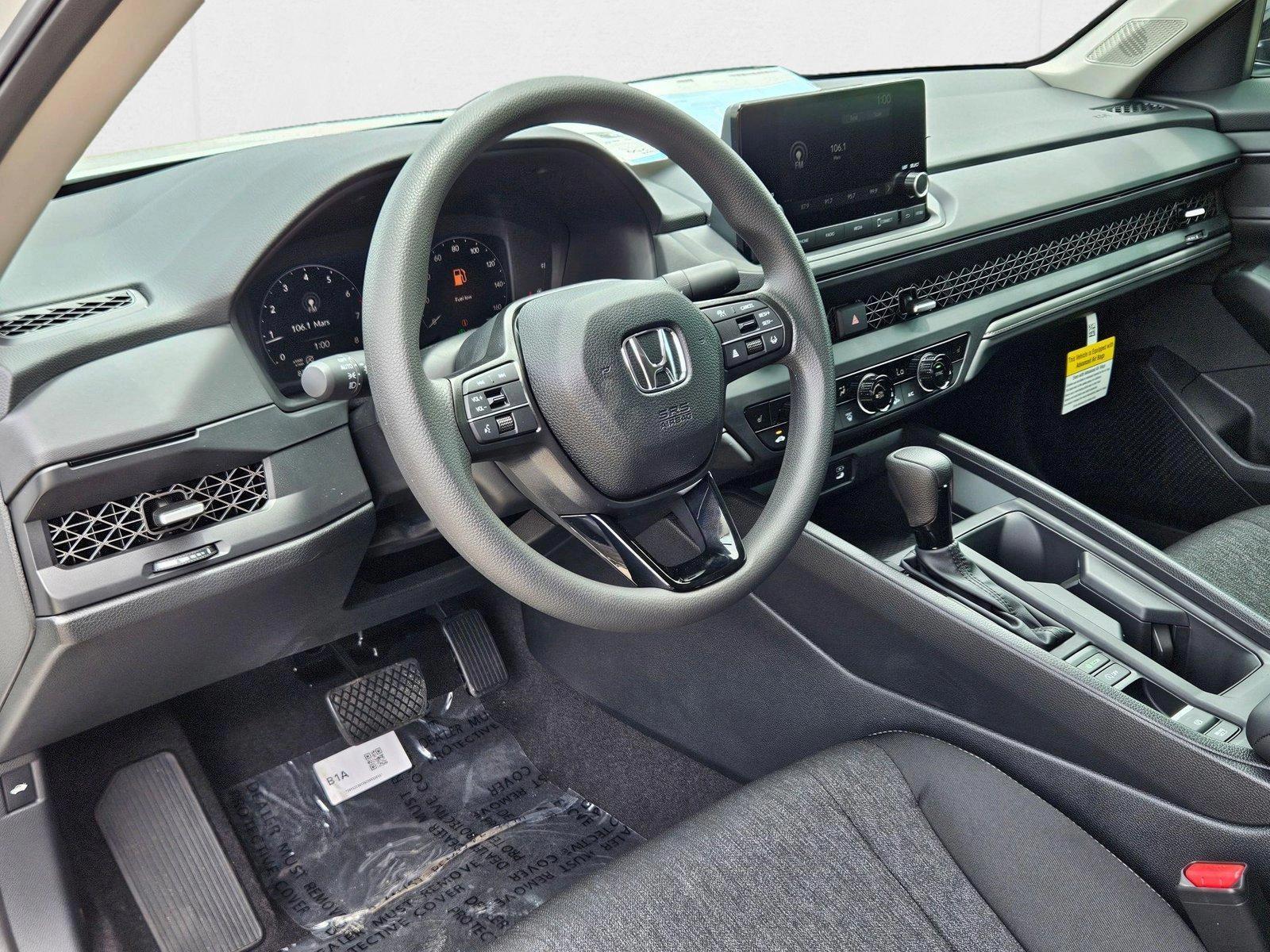 2025 Honda Accord SE - Photo 3