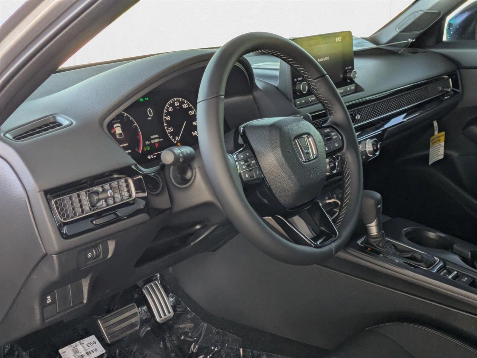 2026 Honda Civic Sport Hatchback photo 3