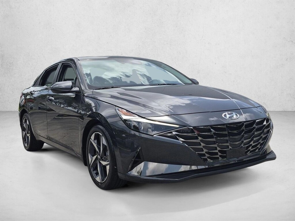 Used 2023 Hyundai Elantra Limited Sedan