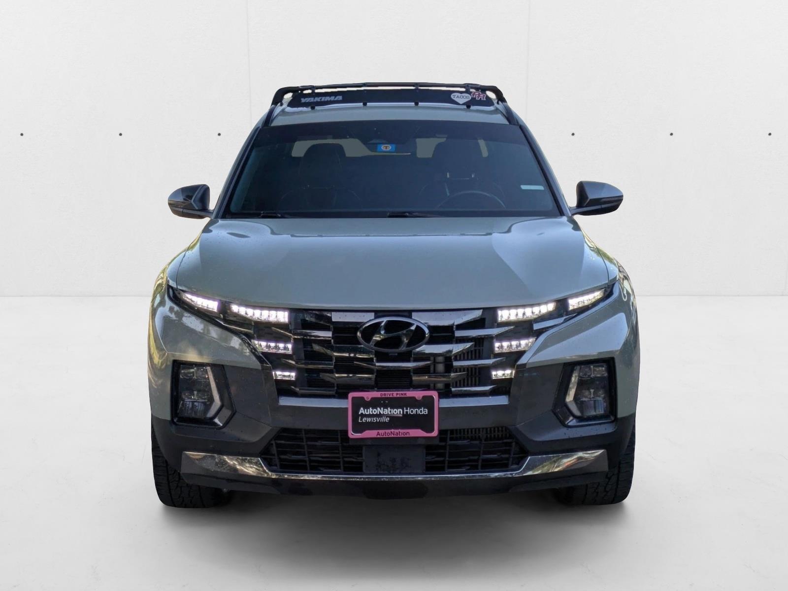 2022 Hyundai Santa Cruz Limited photo 2