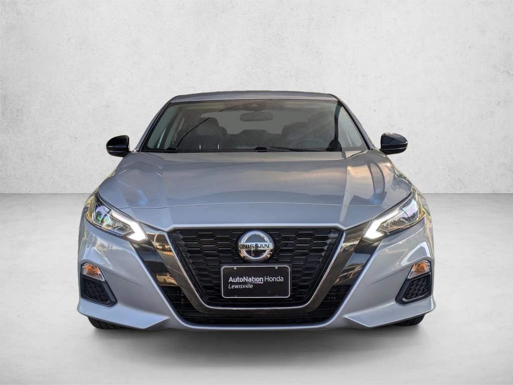 Used 2022 Nissan Altima 2.5 SR Sedan