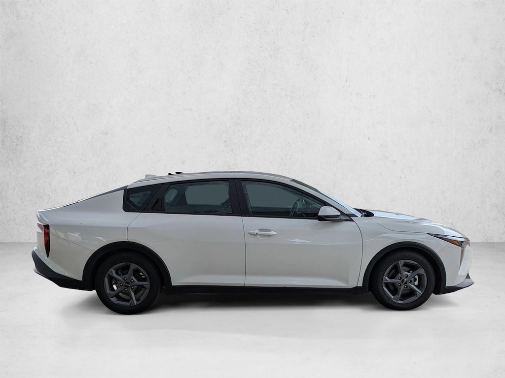 Used 2025 Kia K4 LXS Sedan