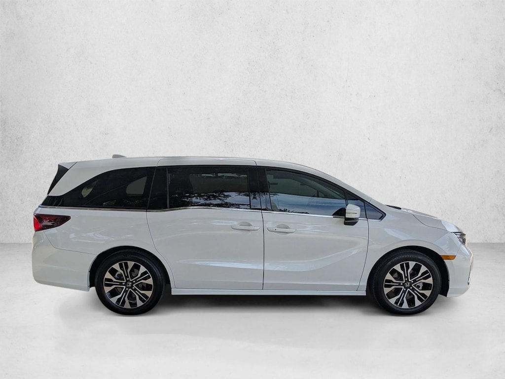 Certified 2026 Honda Odyssey Elite Van Passenger
