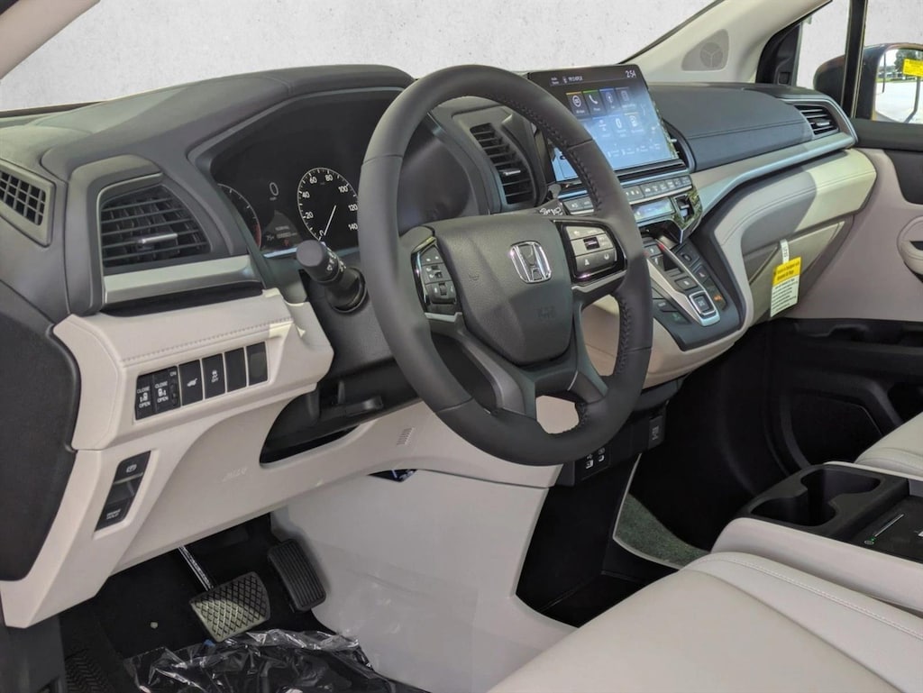 New 2026 Honda Odyssey EX-L Van Passenger