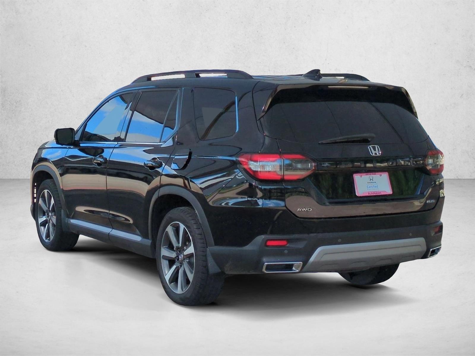 2025 Honda Pilot Elite - Photo 8