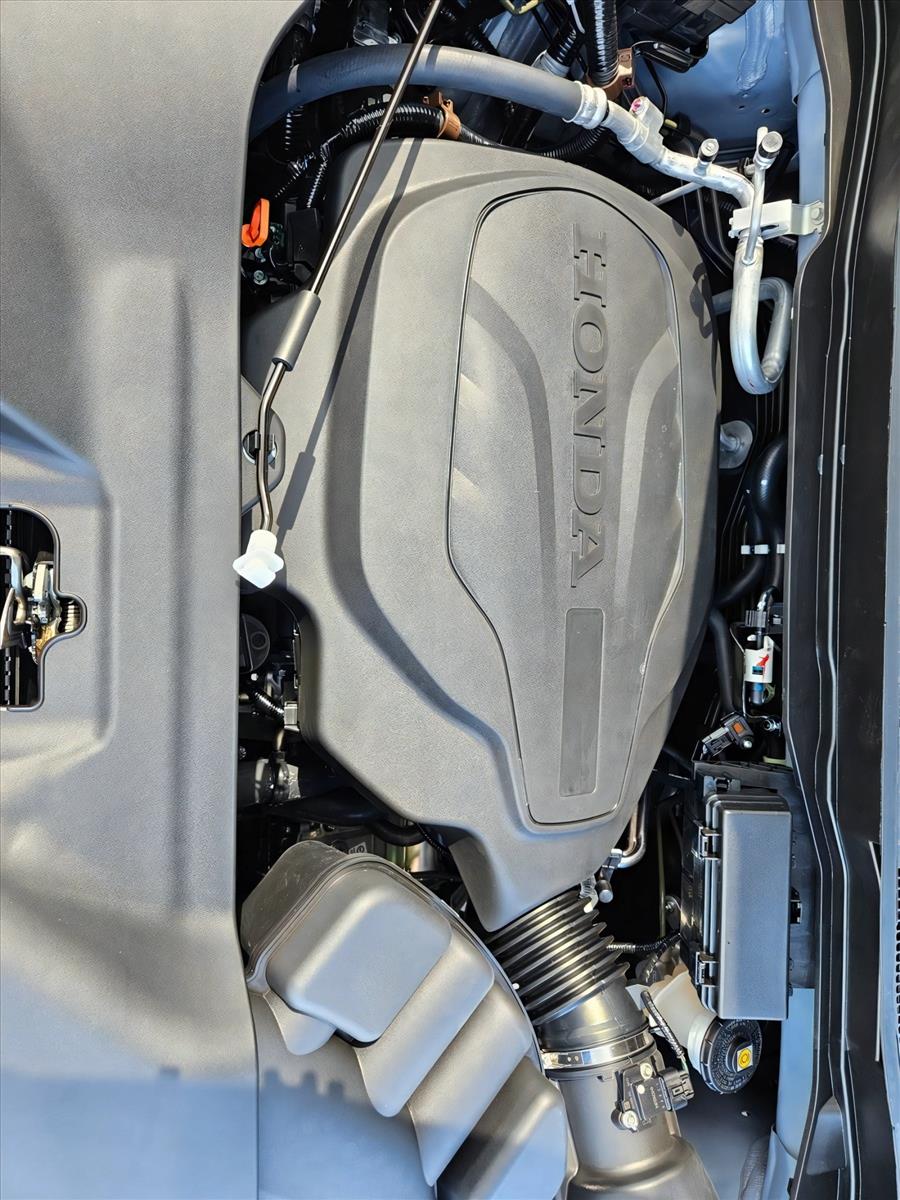 2025 Honda Ridgeline TrailSport - Photo 17