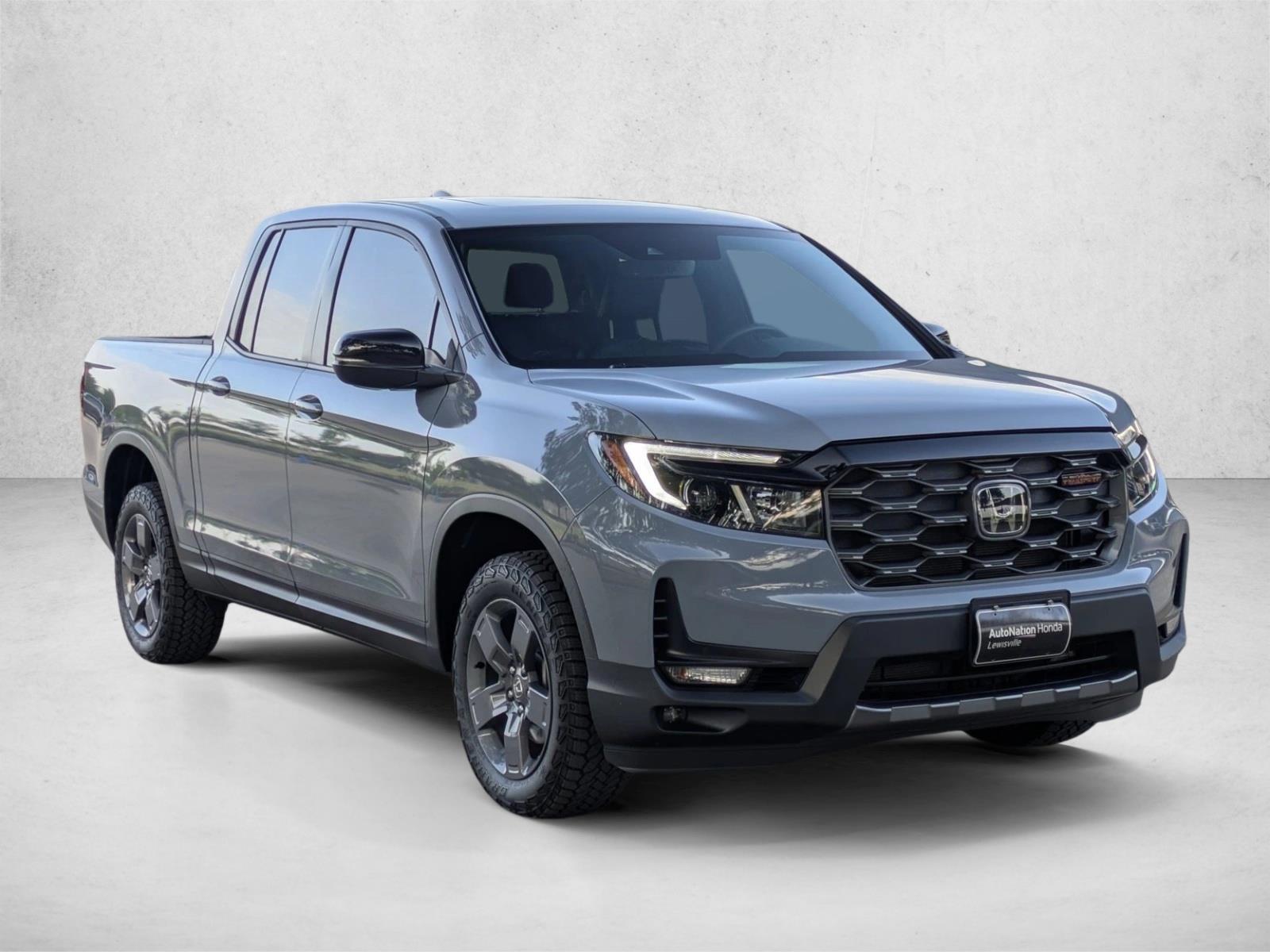 2024 Honda Ridgeline TrailSport photo 3