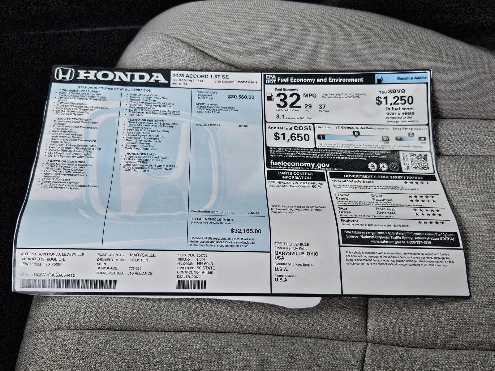 2025 Honda Accord SE - Photo 17