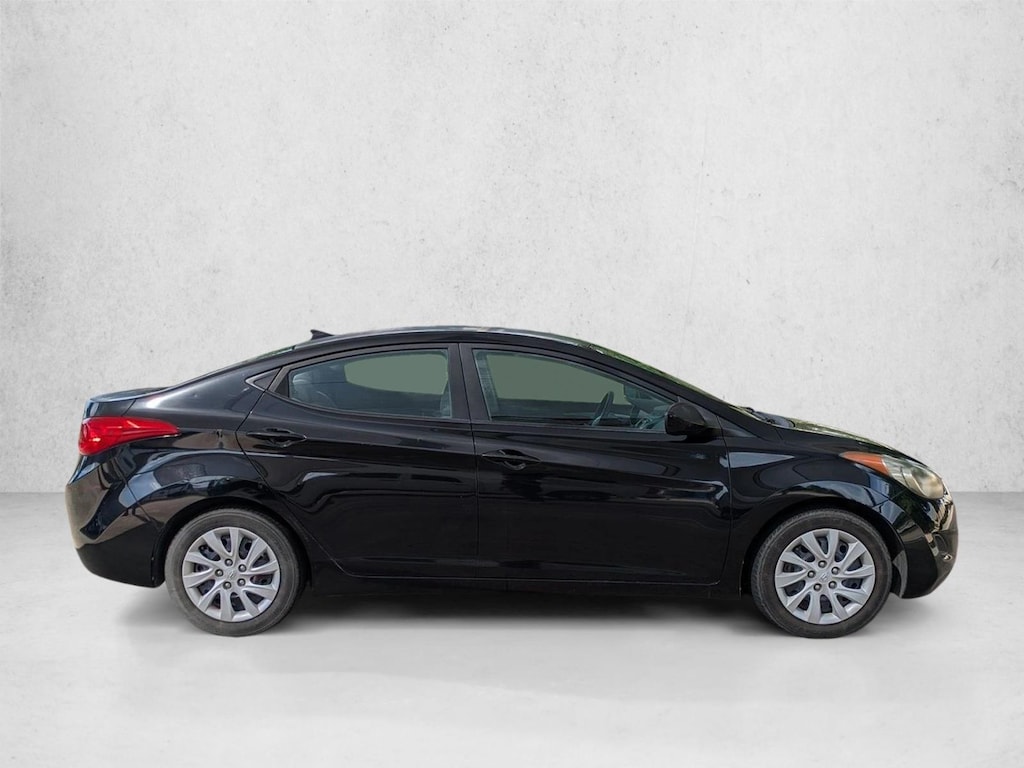 Used 2011 Hyundai Elantra GLS Sedan