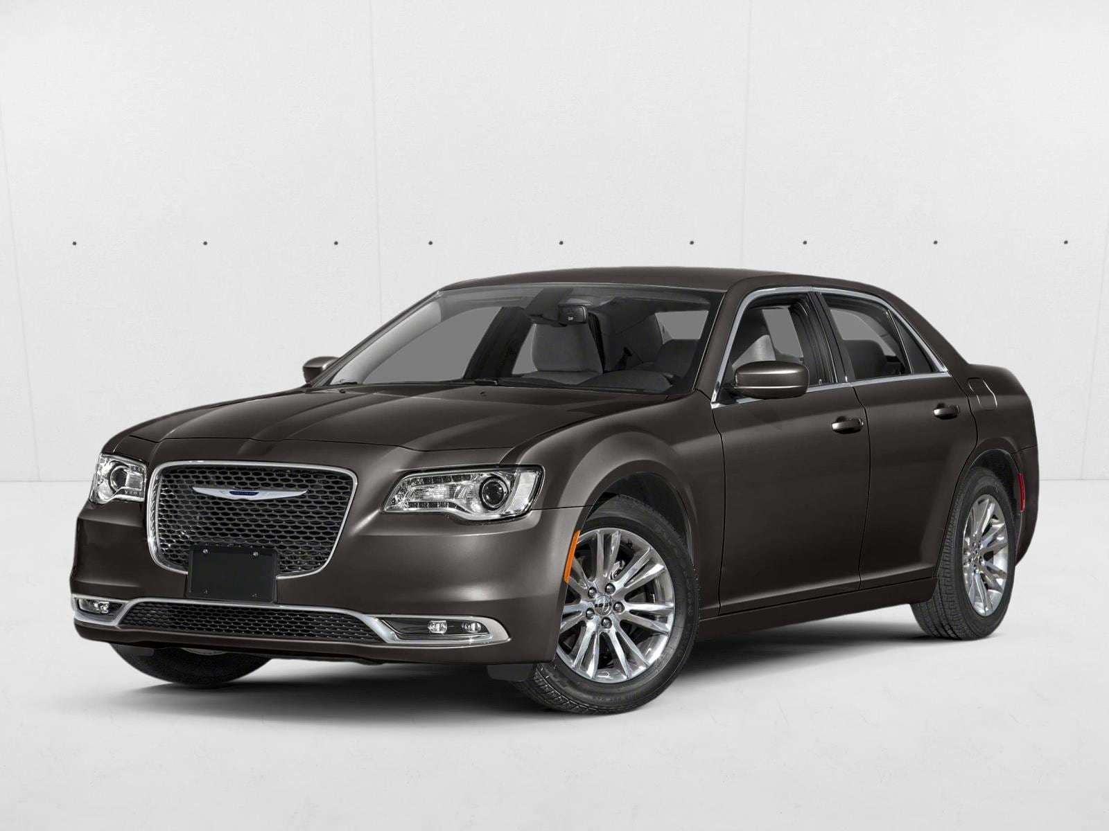 2023 Chrysler 300 Touring's photo