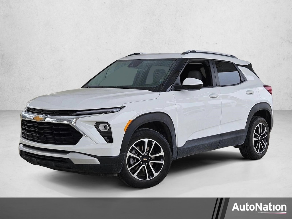 Used 2025 Chevrolet Trailblazer LT SUV