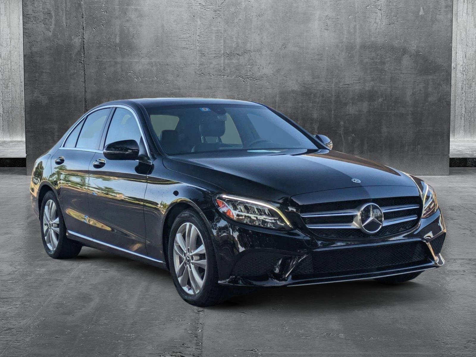 2019 Mercedes Benz C 300 photo 3