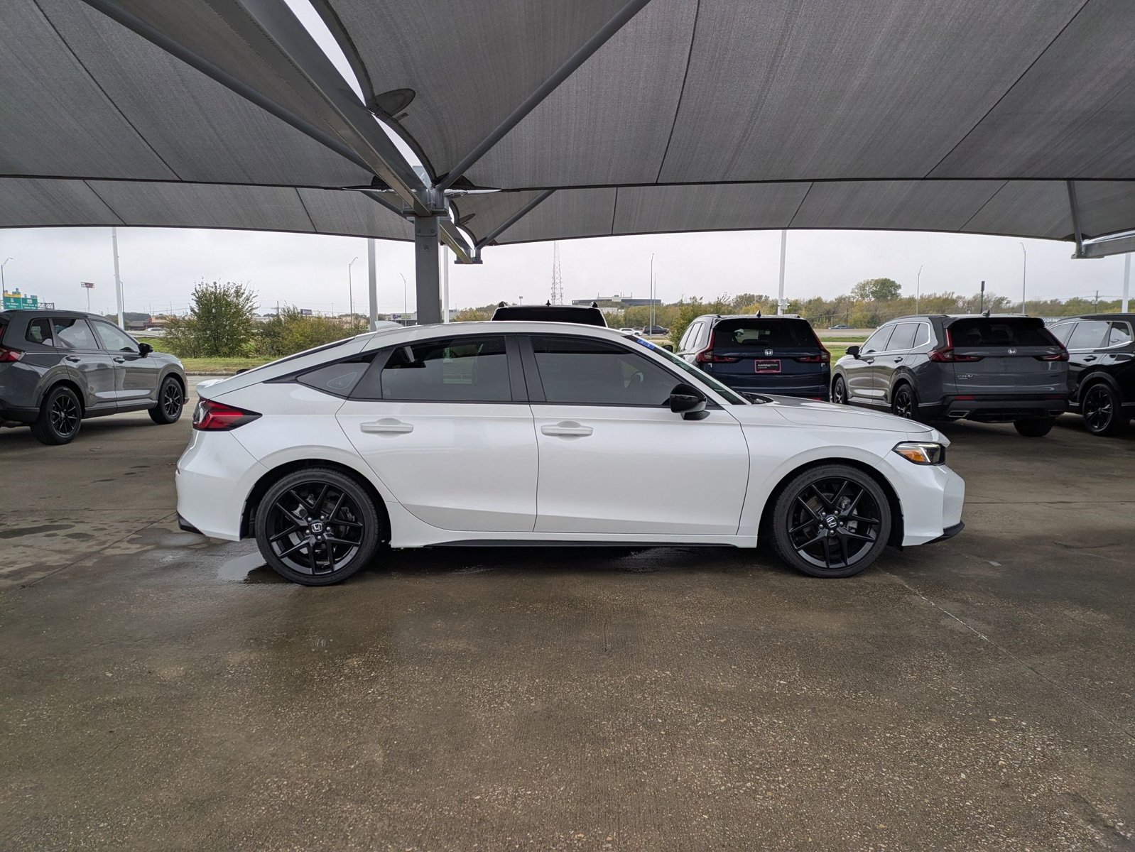 2025 Honda Civic Sport Hatchback photo 3