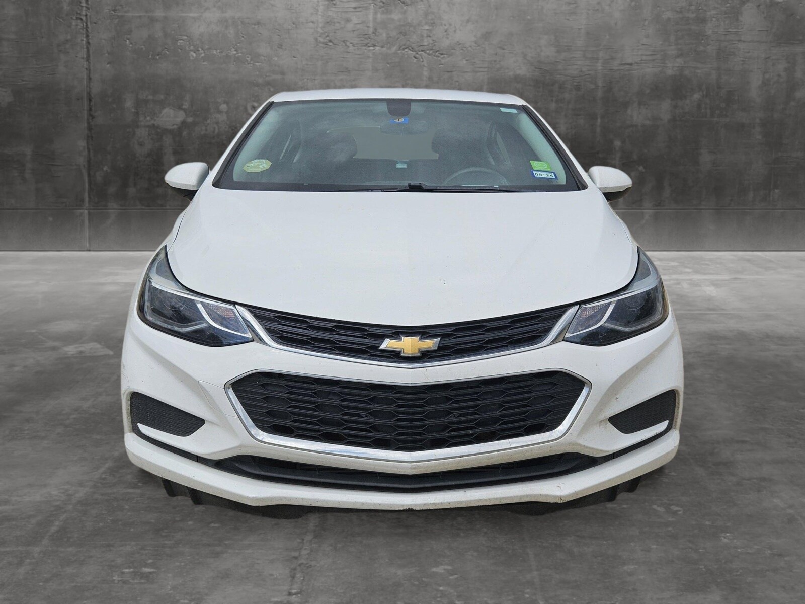 Used 2018 Chevrolet Cruze LT with VIN 3G1BE6SM1JS640959 for sale in Lewisville, TX