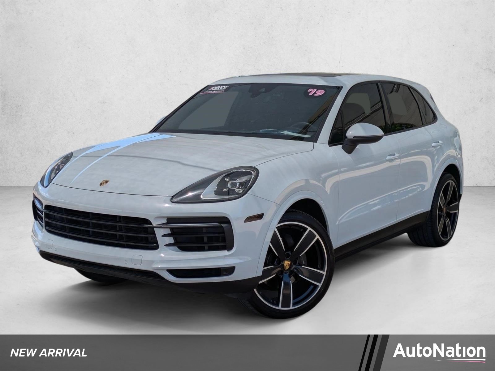 2019 Porsche Cayenne -'s photo