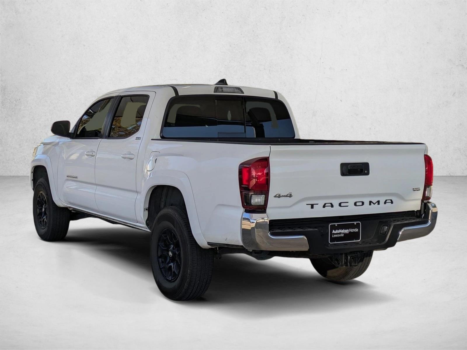 2022 Toyota Tacoma SR5 V6 photo 4