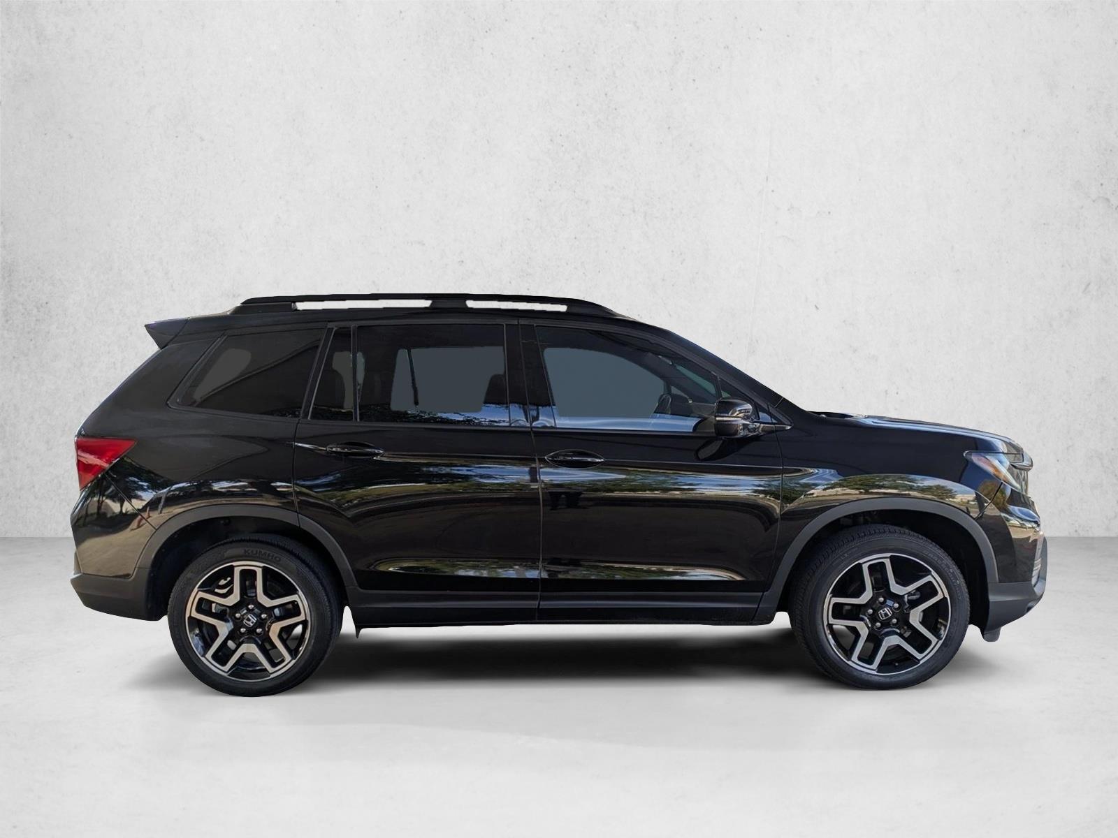 2023 Honda Passport Elite photo 4