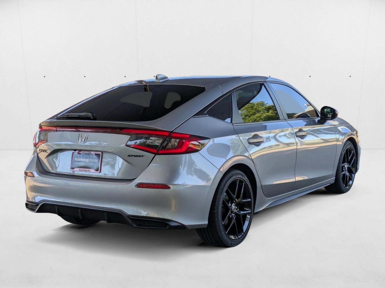 2026 Honda Civic Sport Hatchback photo 2