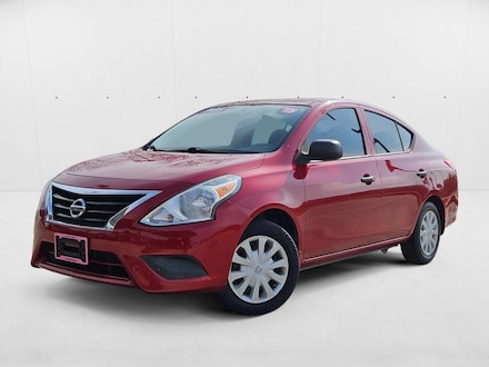 2015 Nissan Versa 1.6 S+ Sedan