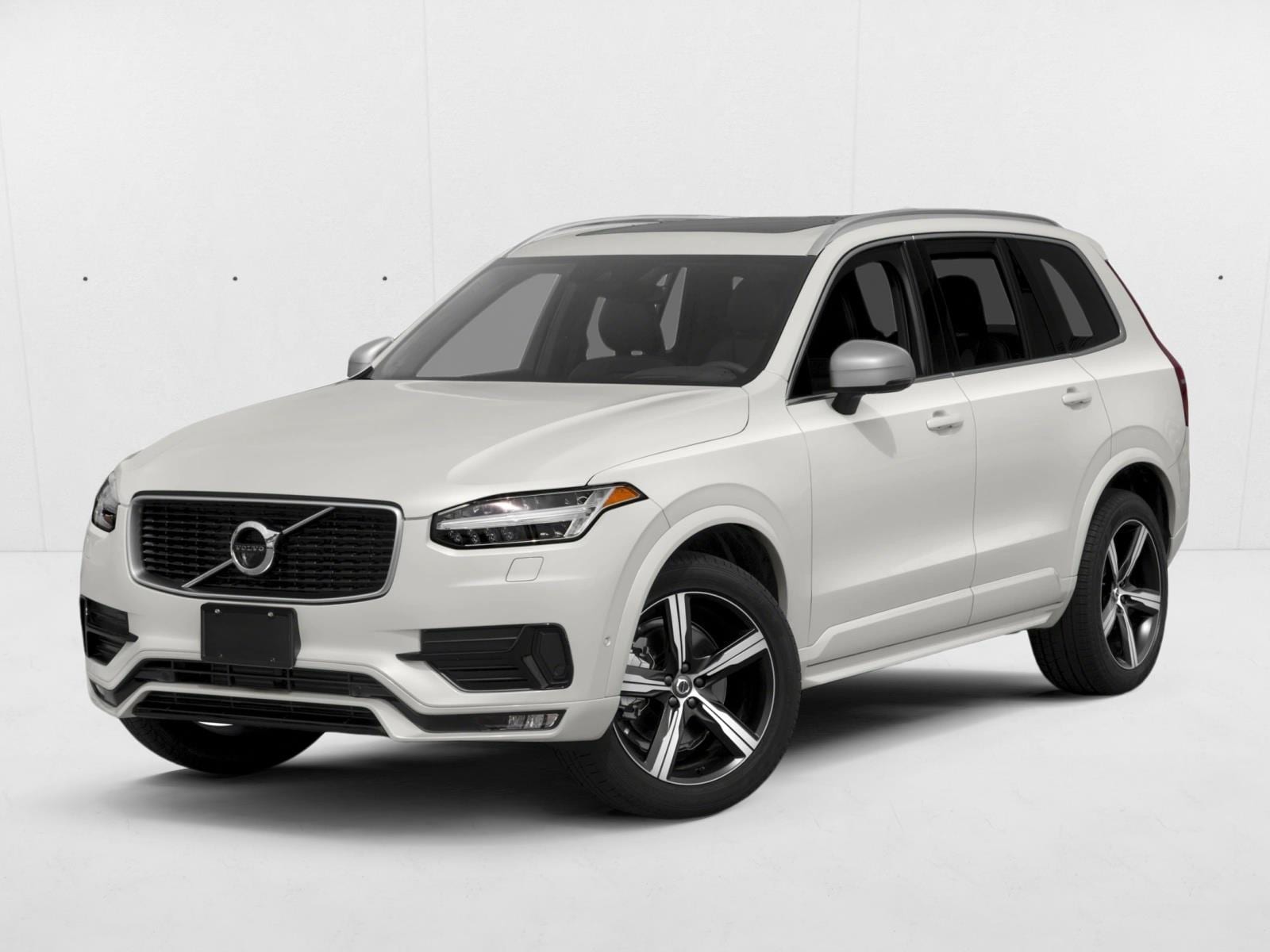 2016 Volvo XC90 R-Design's photo
