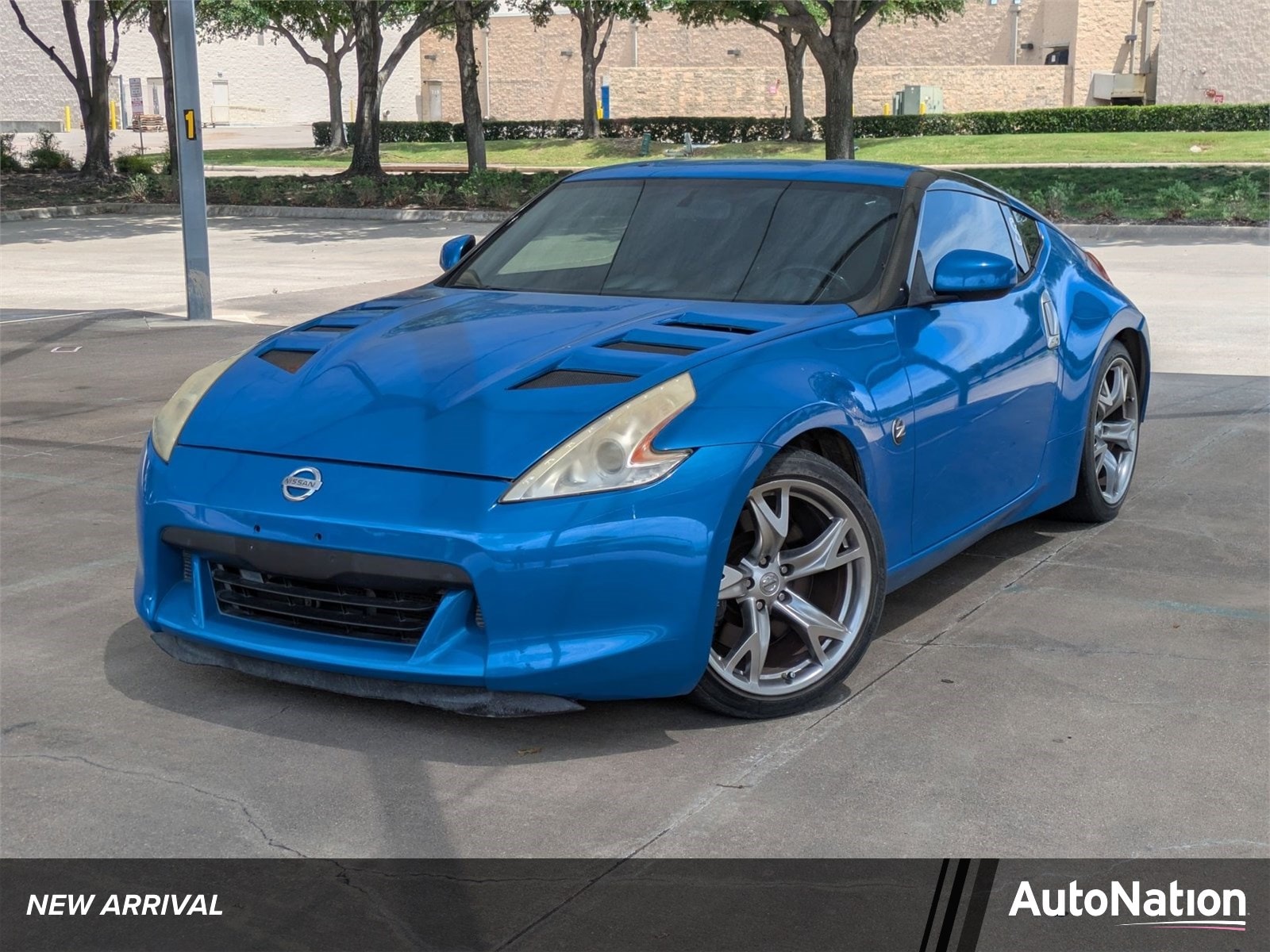2011 Nissan 370Z's photo