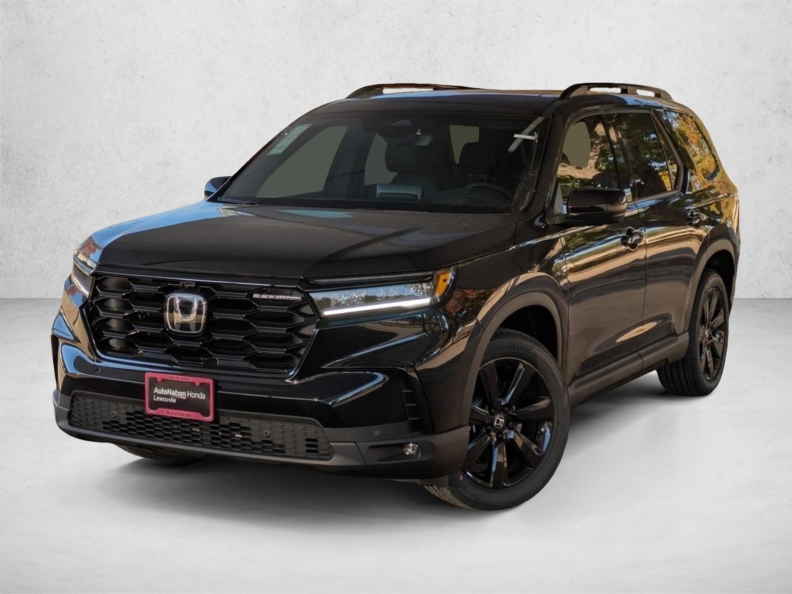 2025 Honda Pilot Black Edition's photo