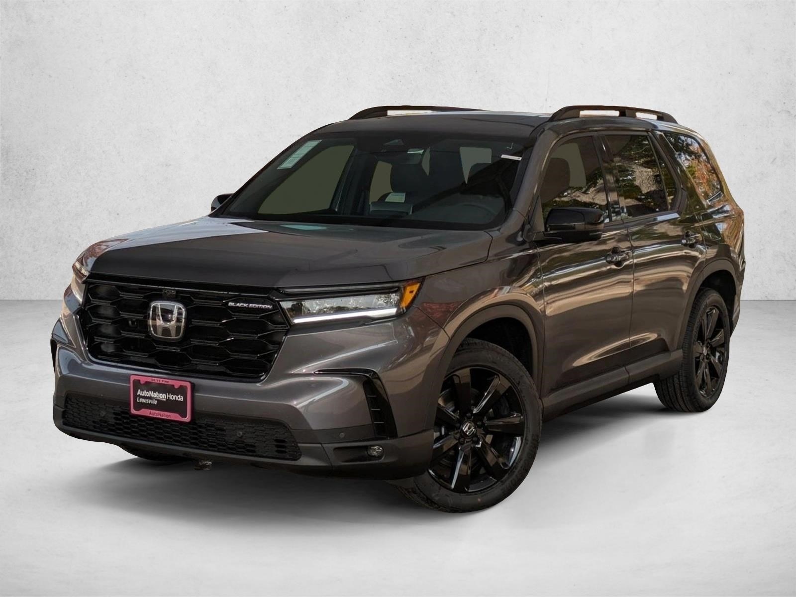 2025 Honda Pilot Black Edition's photo