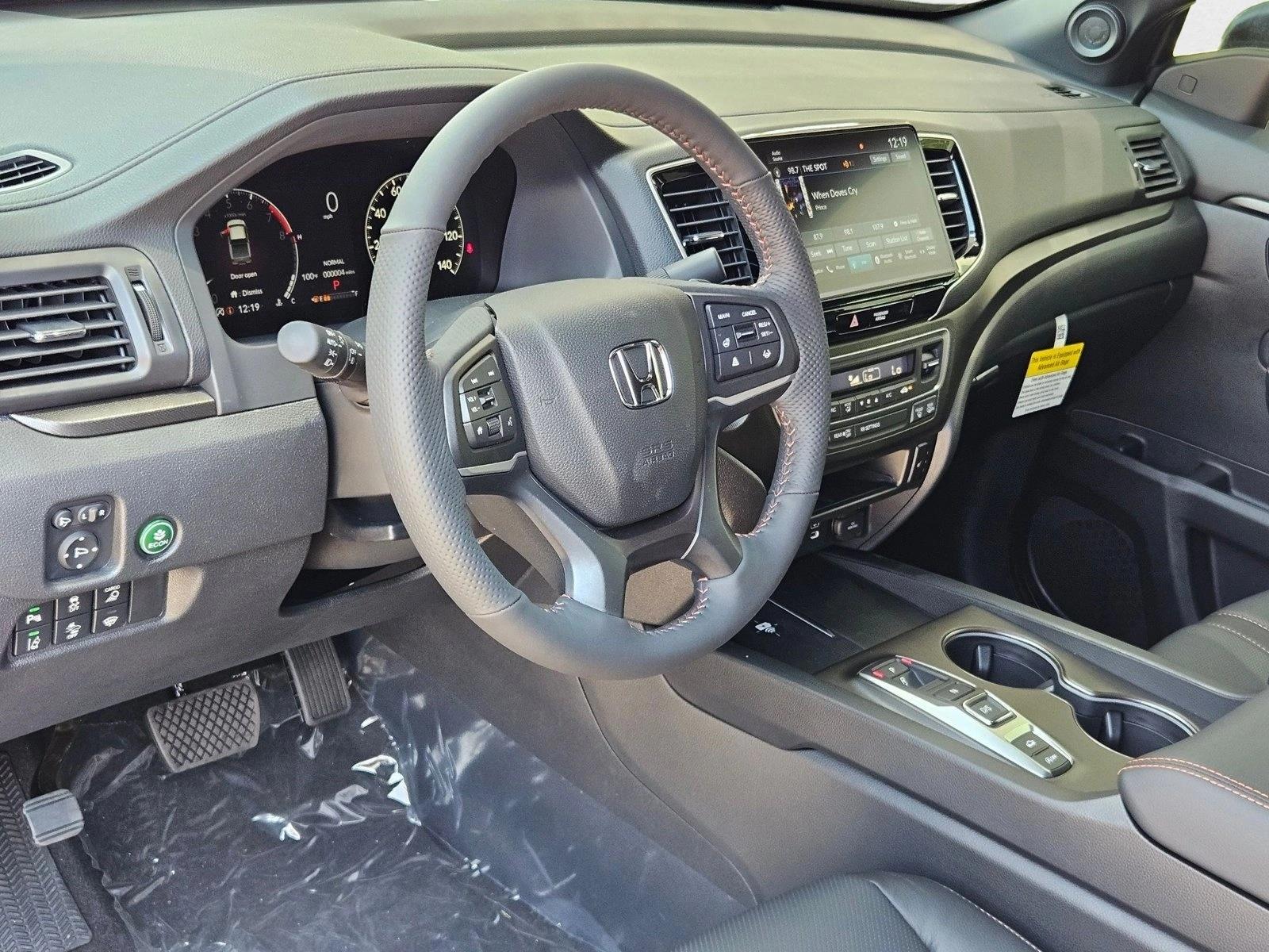 2025 Honda Ridgeline TrailSport - Photo 3