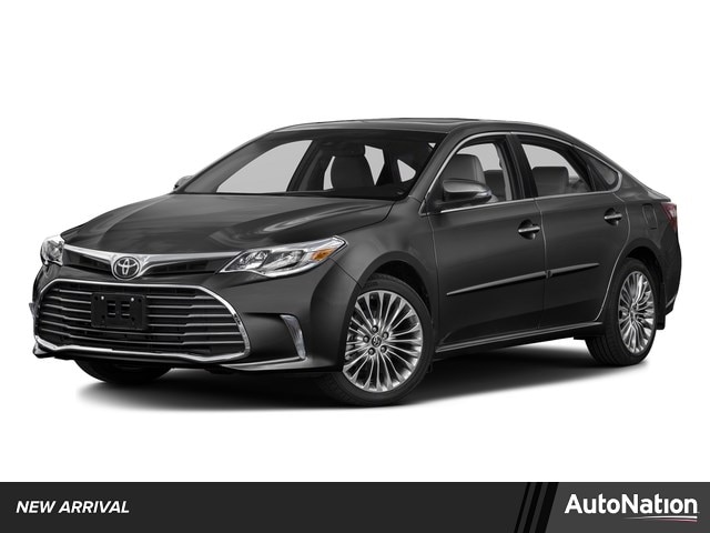 2017 Toyota Avalon Limited's photo