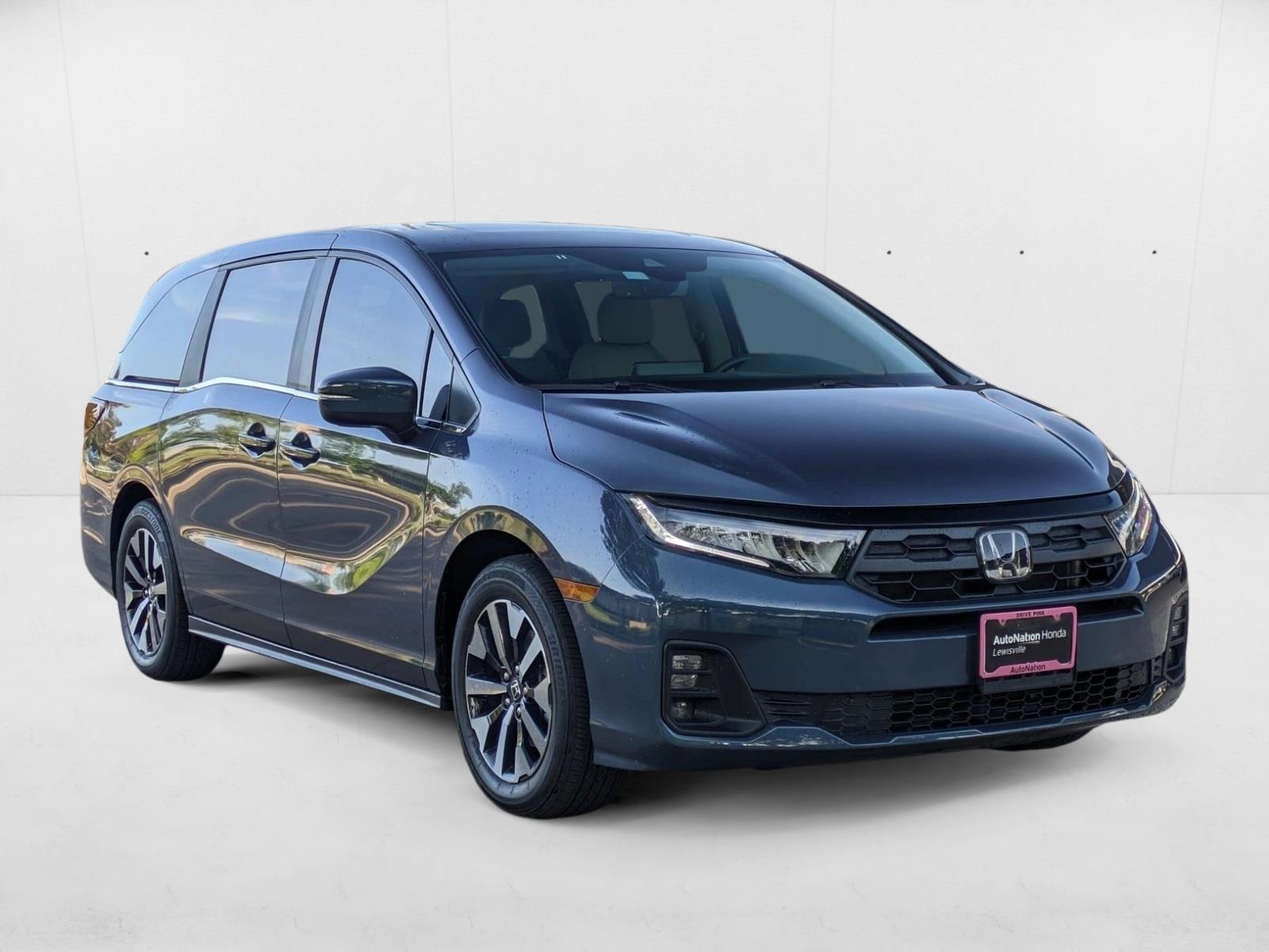 2025 Honda Odyssey EX-L photo 2