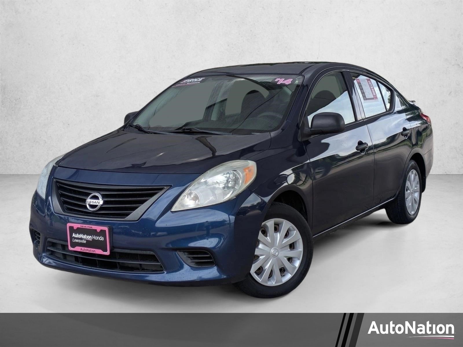 2014 Nissan Versa 1.6 S Plus CVT's photo