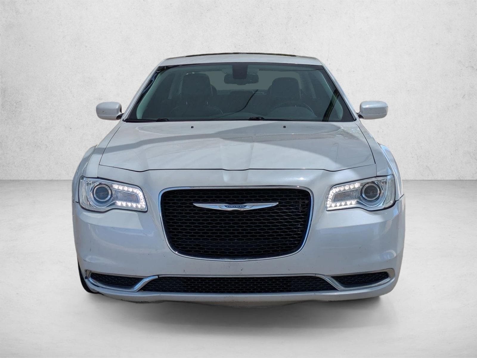 Used 2015 Chrysler 300 Limited with VIN 2C3CCAAG2FH931713 for sale in Lewisville, TX