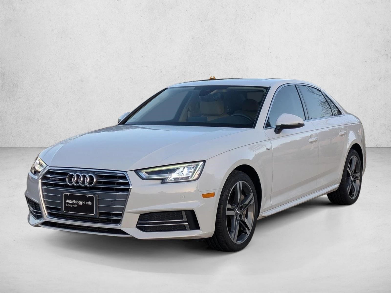 2018 Audi A4 Premium Plus's photo